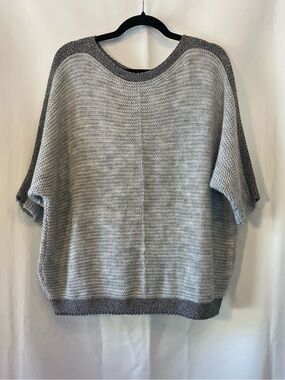 Via Vitale Womens Grey Short Sleeve Wool Blend Sweater LG Boatneck Boxy Minimal
